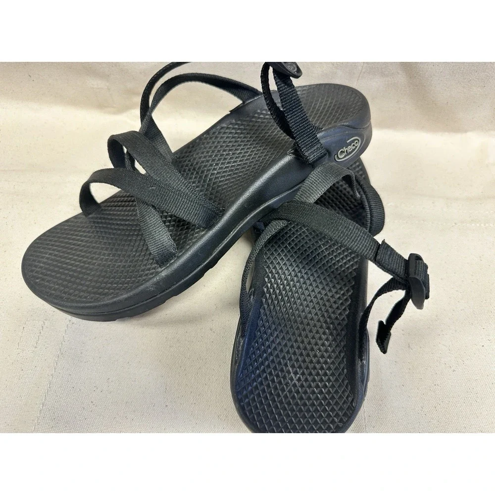 Chaco Women's Sandals Size 7 Black Adjustable Strap Slip On Outdoor Hiking - Picture 8 of 11